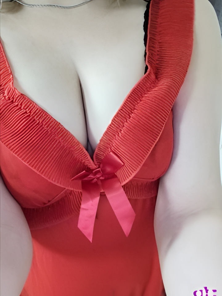 Елена привлекальеная девушка из Краснотурьинск цена от 2500 руб