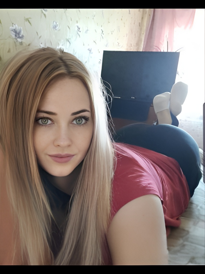 Олеся привлекальеная девушка из Краснотурьинск цена от 10000 руб