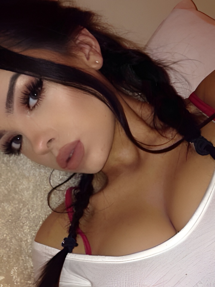 Роксана привлекальеная девушка из Краснотурьинск цена от 10000 руб