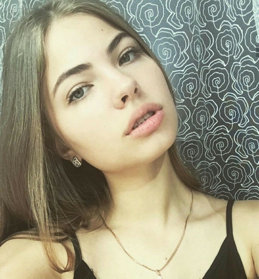 Кристина привлекальеная девушка из Краснотурьинск цена от 3500 руб