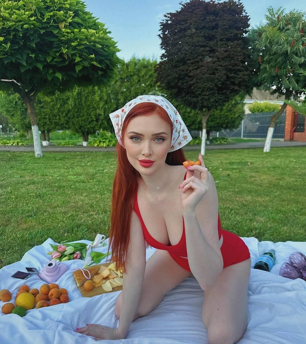 Лена привлекальеная девушка из Краснотурьинск цена от 6000 руб