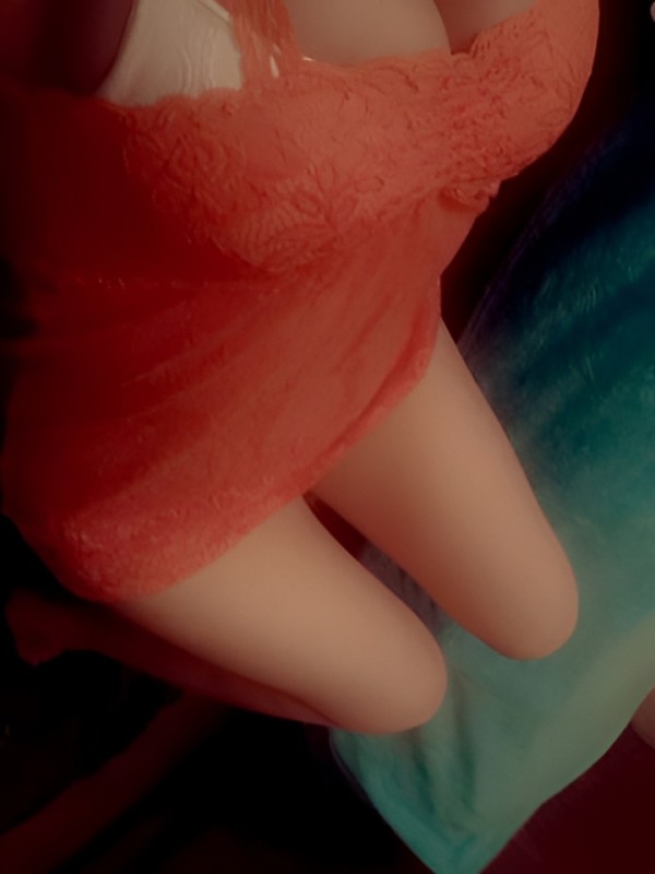 Елена привлекательная девушка из Краснотурьинск цена от 5000 руб