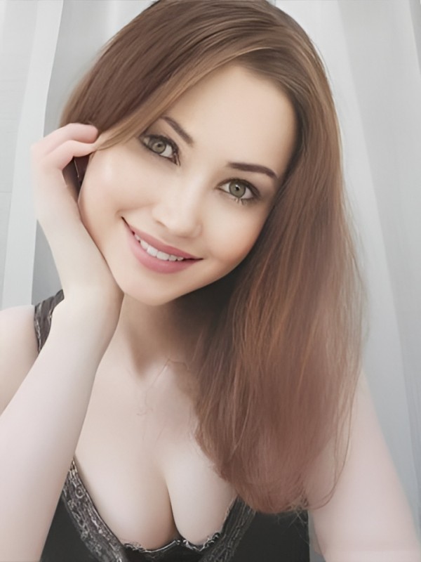 Стефания привлекательная девушка из Краснотурьинск цена от 2000 руб