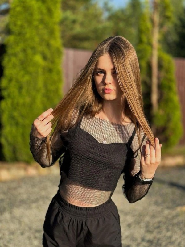 Светланка привлекательная девушка из Краснотурьинск цена от 10000 руб